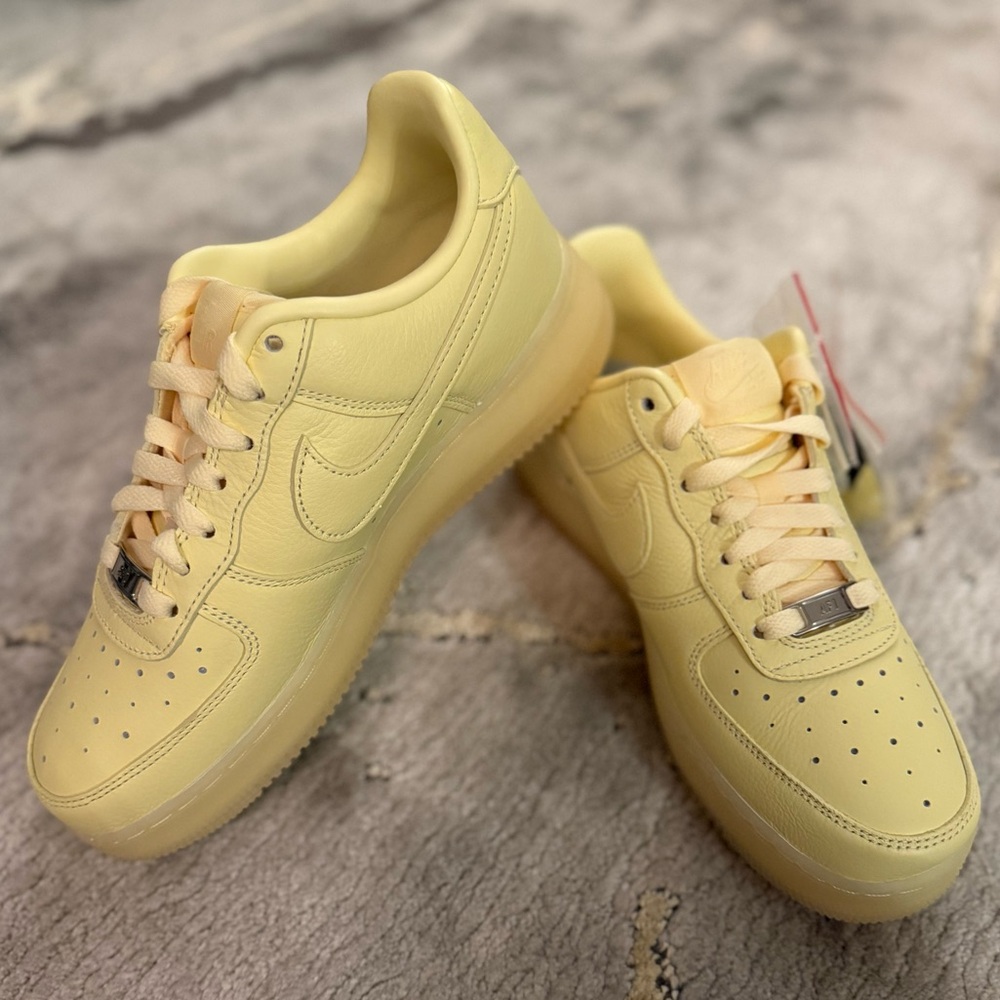 Nike Air Force 1 Low x NOCTA “Love You Forever”. Men’s 7/Women’s 8.5(CZ8065-800)